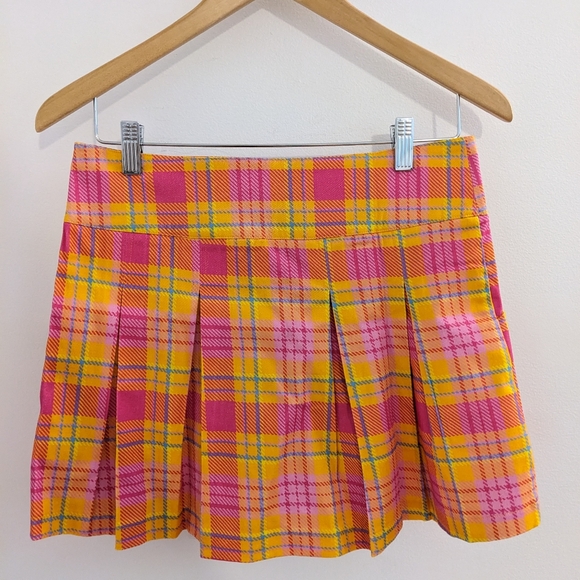 PLAID MINI SKIRT - SIZE MEDIUM - DELIA*S BY DOLLS KILL - Picture 5 of 13